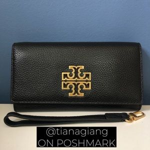 TORY BURCH Britten Wallet w/ strap
